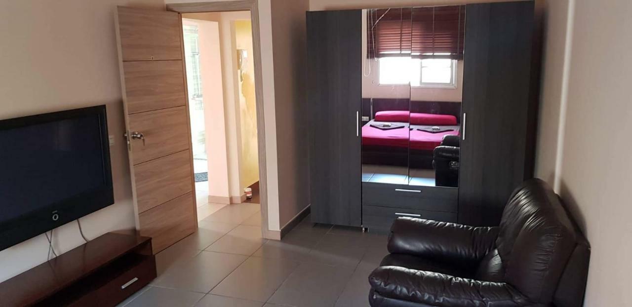 "Flora B&B "- Rooms In Privat Home Maspalomas  Kültér fotó